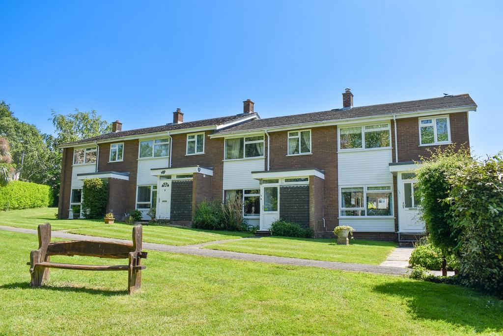 Rowans Park, Lymington, SO41 3 bed terraced house £395,000