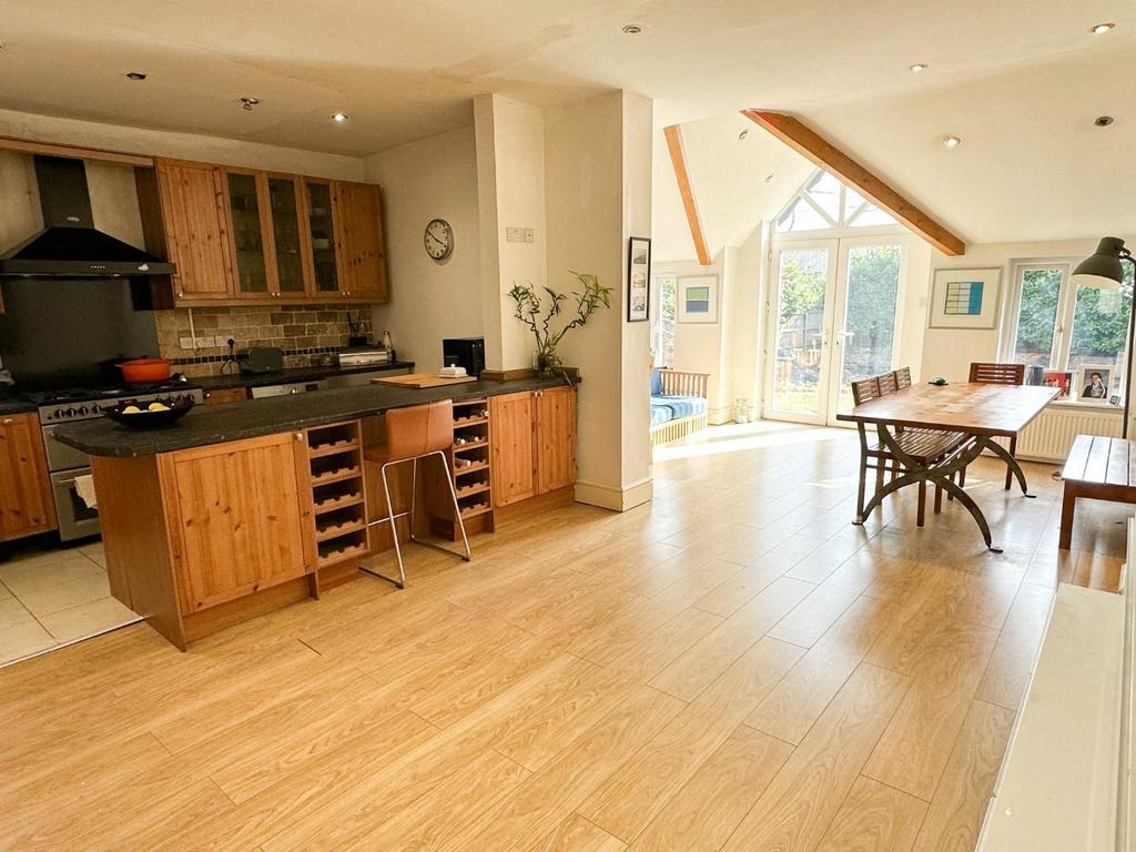 Family Dining Kitchen