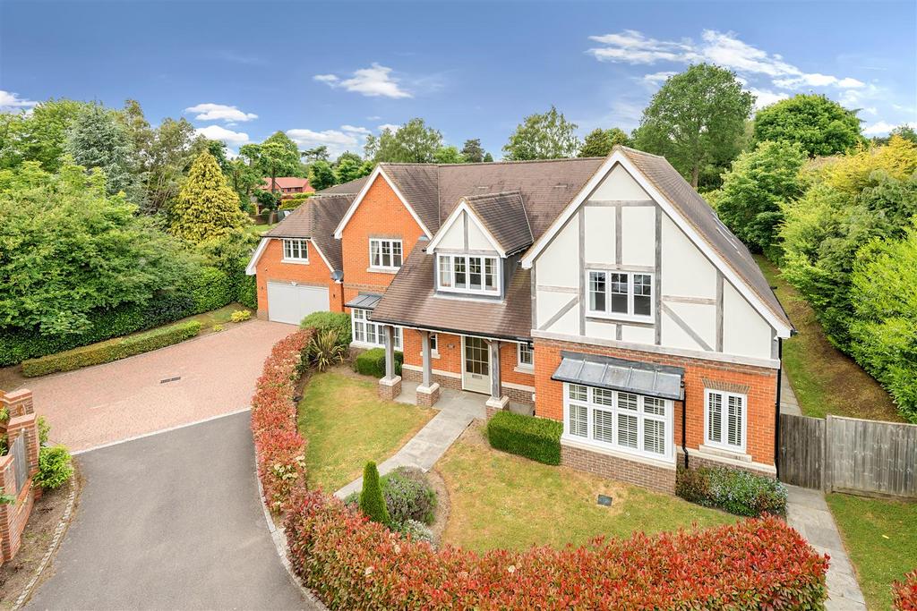 Furze Grove, Kingswood, Tadworth 6 bed detached house for sale £1,900,000