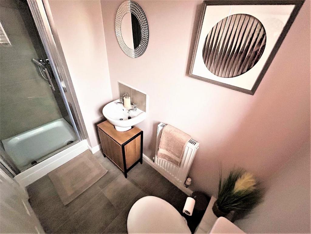 Ensuite