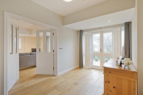 90 Bolling Road, Ilkley, LS29 8QQ