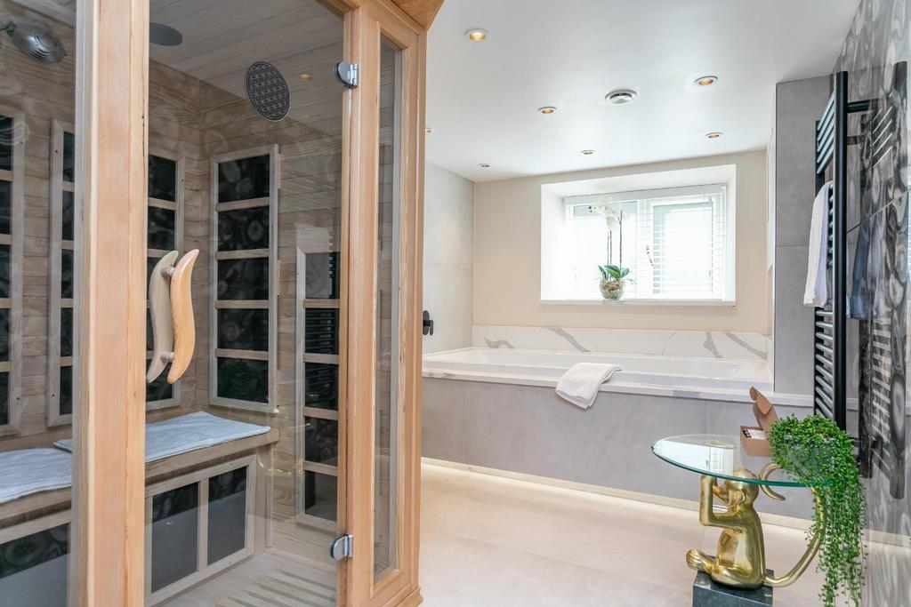 Bathroom/Sauna