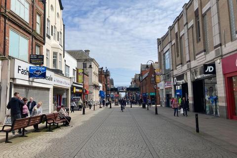 Shop to rent, King Street, South Shields