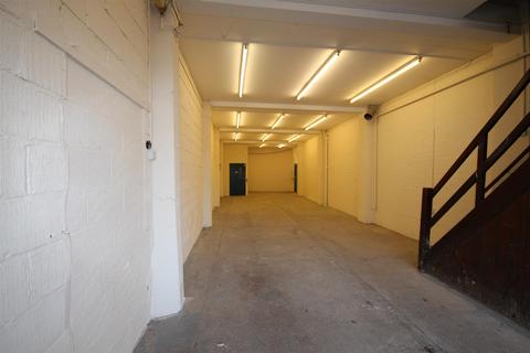 Industrial unit to rent, 31, The Leys, Evesham