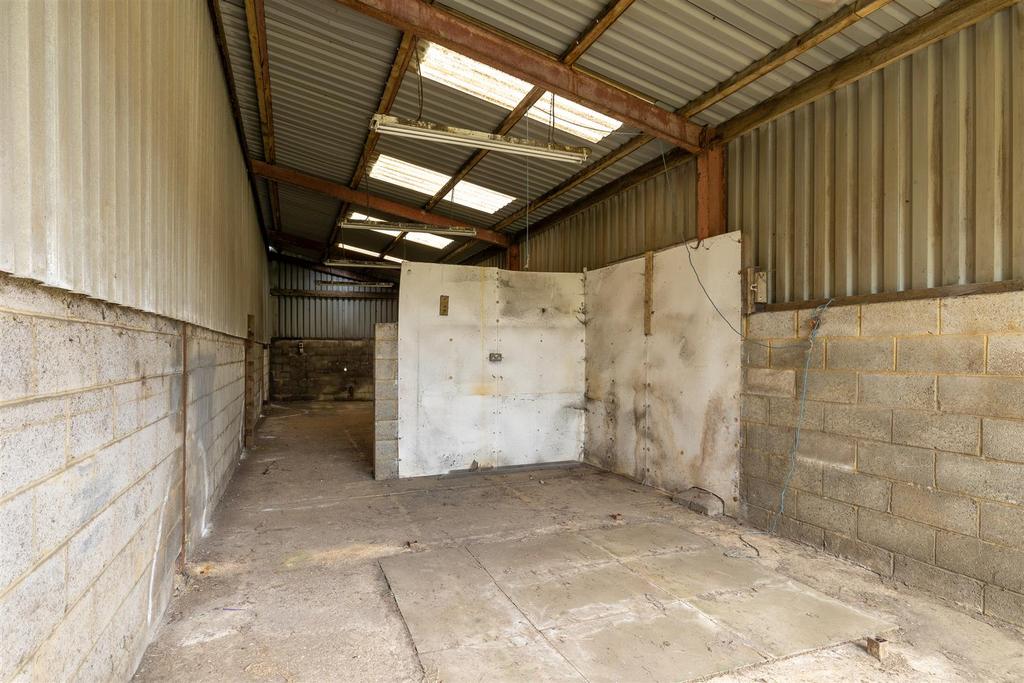 NN14 2 QW, Willowbrook Farm, Desborough013.jpg
