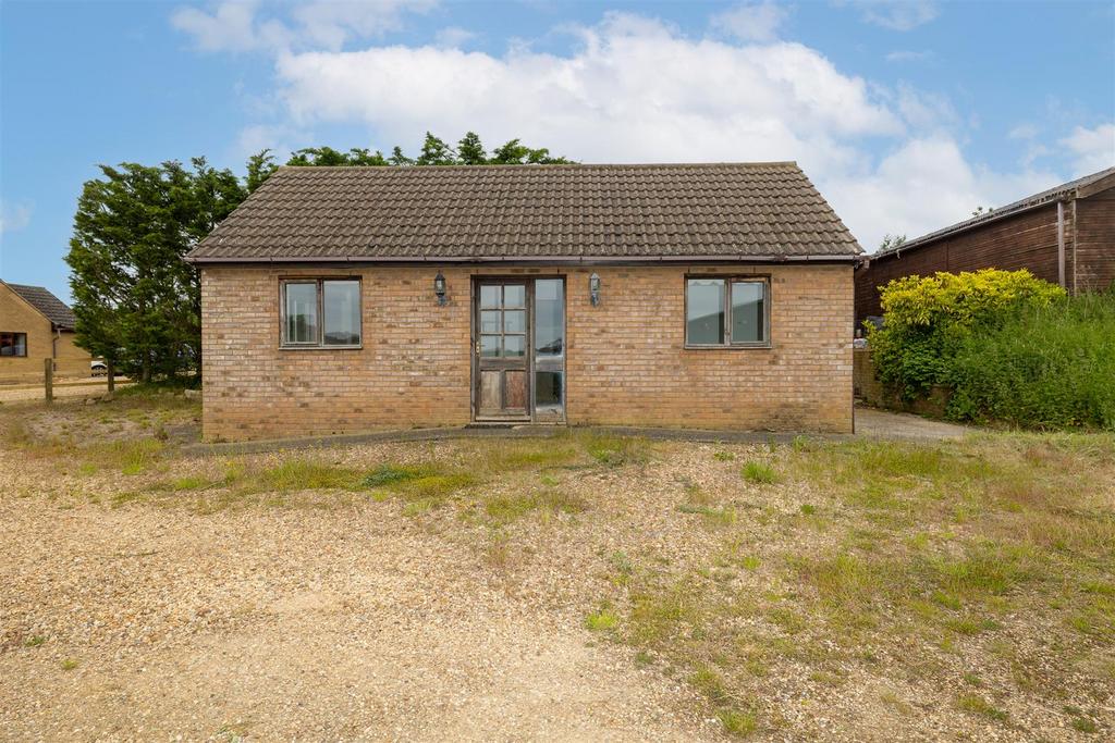 NN14 2 QW, Willowbrook Farm, Desborough004.jpg