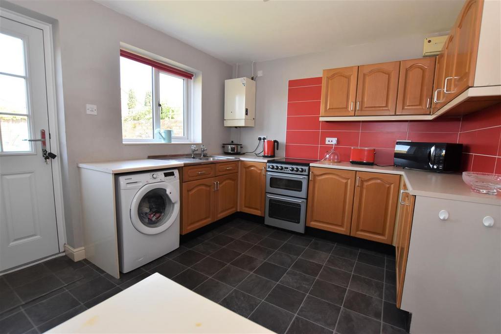 Coppergate, Nafferton, Driffield 3 bed semi-detached house for sale - £ ...