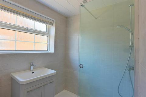 5 Barons Crescent, Copmanthorpe, York, YO23 3YR