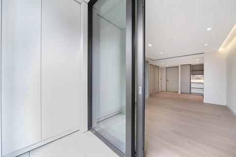 1 bedroom apartment for sale, Westmark Tower, Newcastle Place, London W2