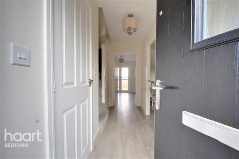 3 bedroom end of terrace house for sale, Mandarin Mead, Bedford