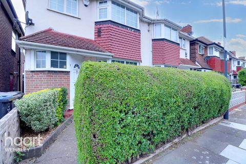 16 Monks Park Gardens, Wembley, HA9 6JB