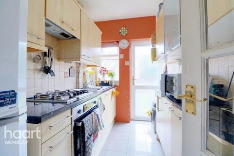 16 Monks Park Gardens, Wembley, HA9 6JB