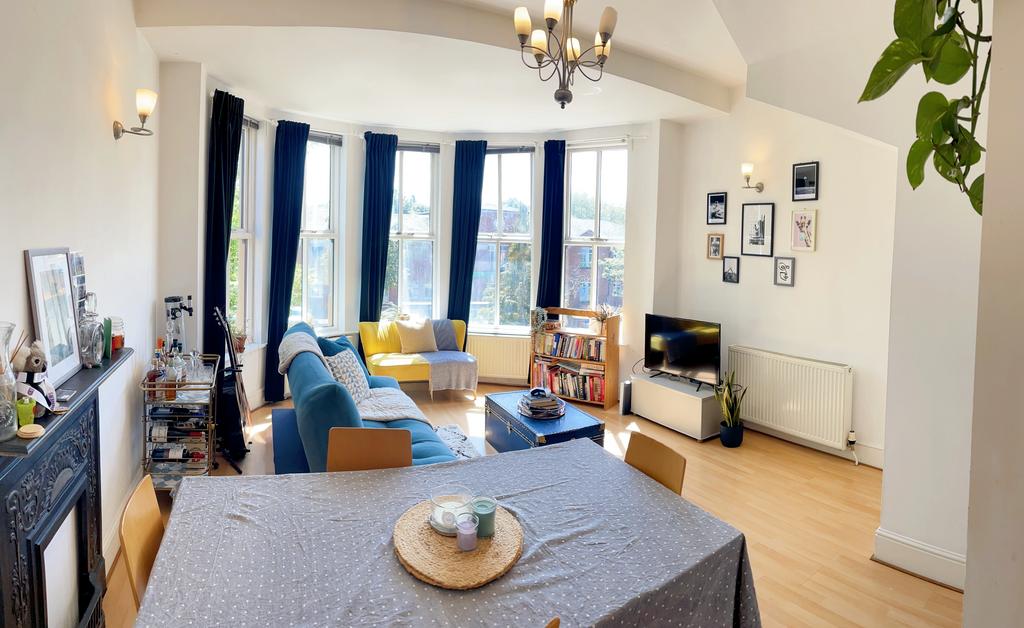 Apartment in Manchester - View 3