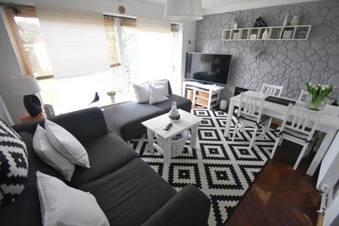 1 Anthony Gardens, Luton, LU1 5HA