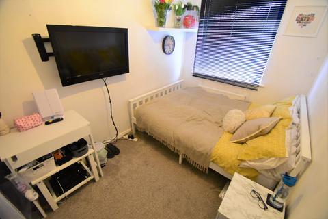 1 Anthony Gardens, Luton, LU1 5HA