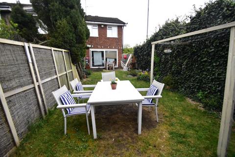 1 Anthony Gardens, Luton, LU1 5HA