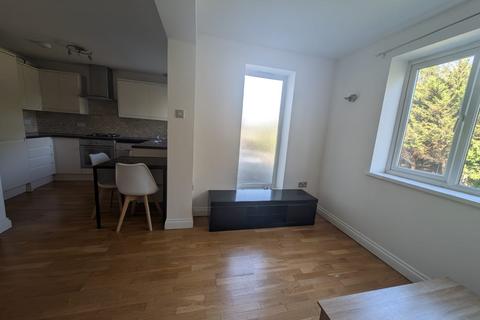undefined, Selborne Gardens, Hendon, London, NW4