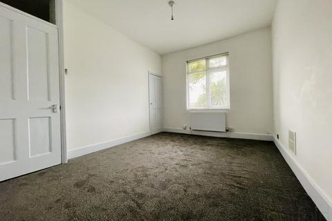 2 bedroom flat to rent, Freehold Terrace, Brighton