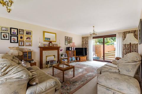 12 Abbots Way, Minehead, TA24 8UF