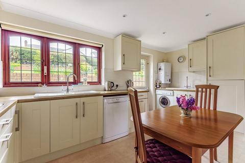 12 Abbots Way, Minehead, TA24 8UF