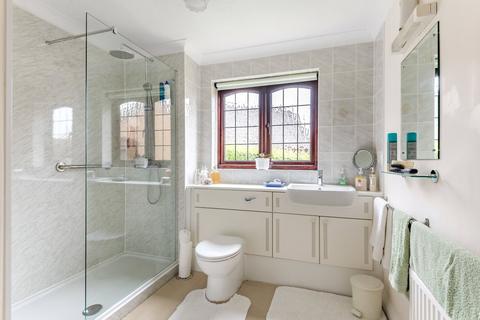 12 Abbots Way, Minehead, TA24 8UF