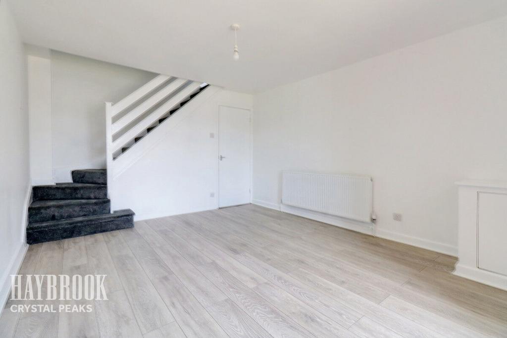 Springfield Close, Eckington 2 bed terraced house £170,000