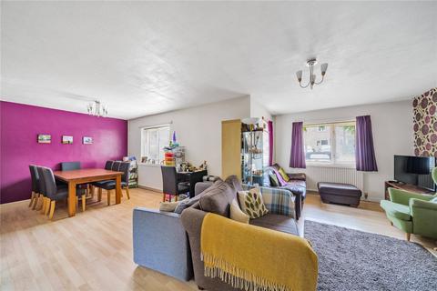 4 bedroom semi-detached house for sale, Gloucester Road, Calne, Wiltshire, SN11