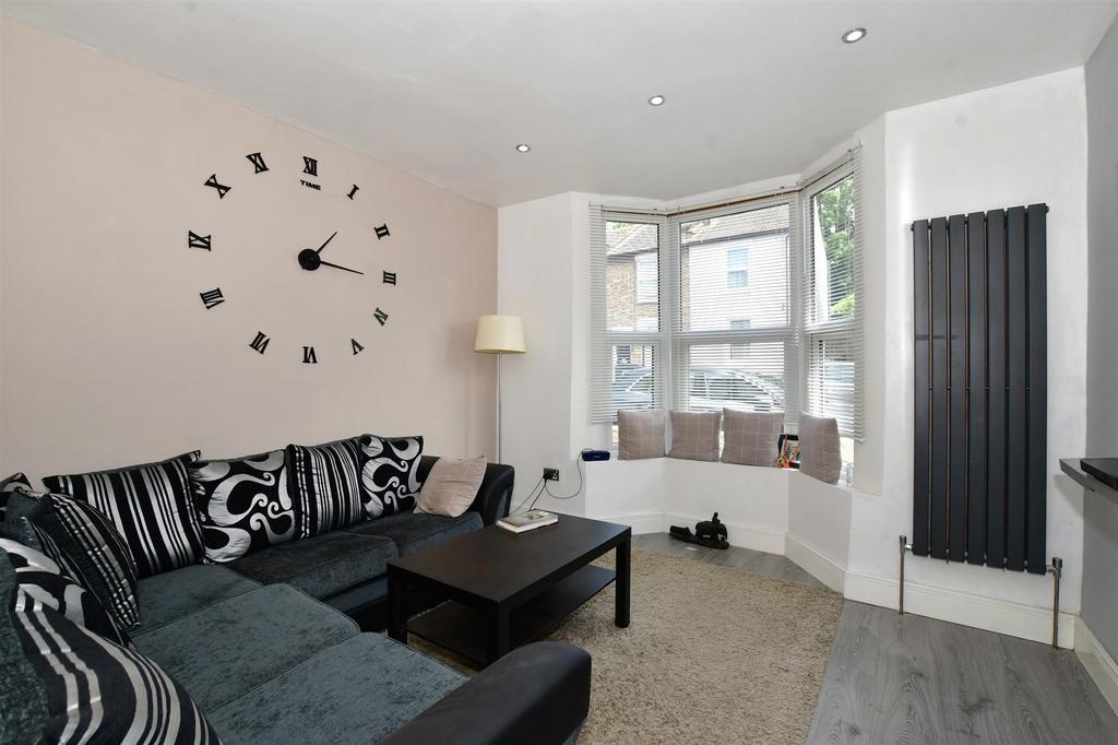 Sussex Road, South Croydon, Surrey 2 bed semidetached house for sale