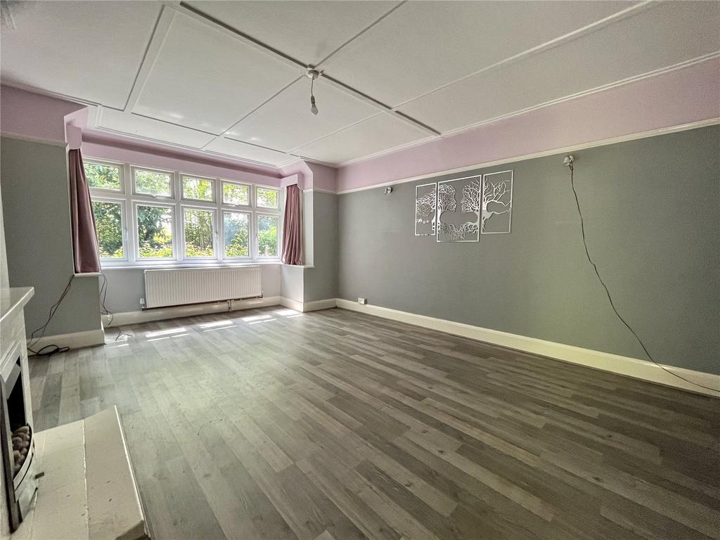 Little Baddow Road, Danbury, Chelmsford, Essex, CM3 3 bed detached