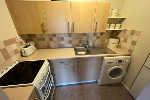 1 bedroom flat to rent - High Street, Hull, East Riding of Yorkshire, UK, HU1