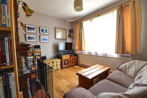 6 Frith Park, East Grinstead, RH19 2BU