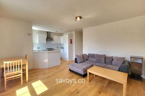 2 bedroom flat to rent, Park Road, High Barnet, EN5