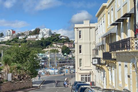 Torquay Harbourside