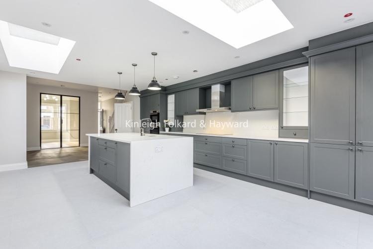 31e0001d-11a2-440...