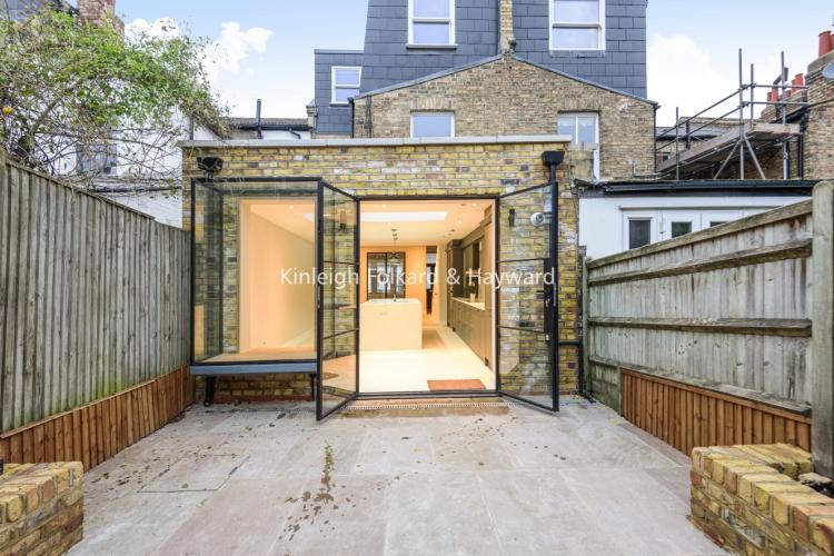 07d0bc59-54c8-4eb...