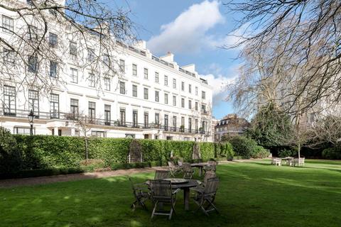 2 bedroom flat for sale - Hyde Park Gardens, London, W2