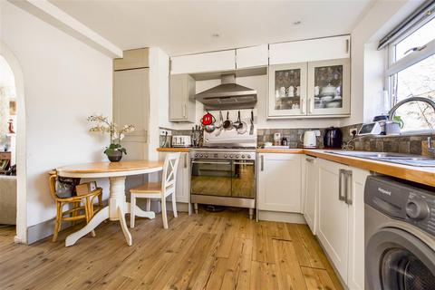 4 bedroom terraced house for sale, Stroud Crescent, Putney Vale, London