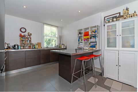 2 bedroom maisonette for sale, Constantine Road, Hampstead, NW3