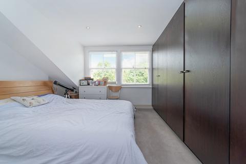 143a Constantine Road, London, NW3 2LR