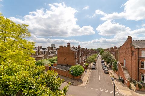 143a Constantine Road, London, NW3 2LR