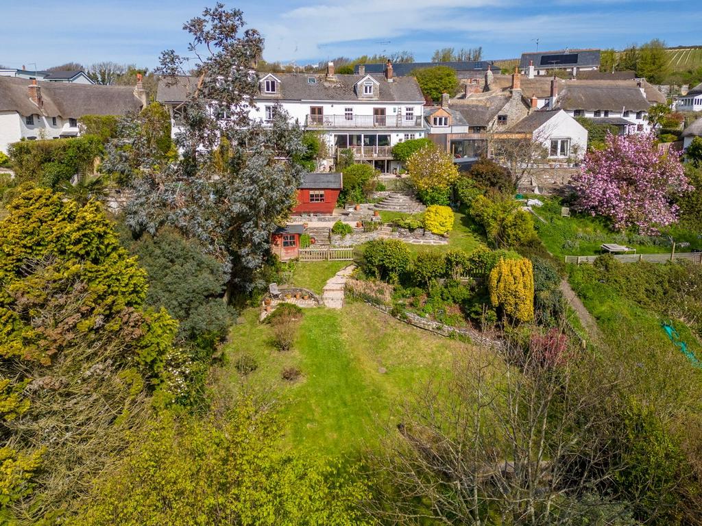 1 & 2 Kathleen Cottages, West Buckland, Kingsbridge, Devon, TQ7 4 bed semidetached house for