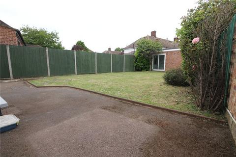 3 bedroom semi-detached house to rent, Queens Walk, Ashford, Surrey, TW15