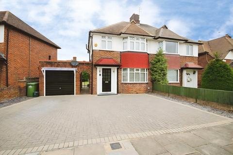3 bedroom semi-detached house to rent, Queens Walk, Ashford, Surrey, TW15