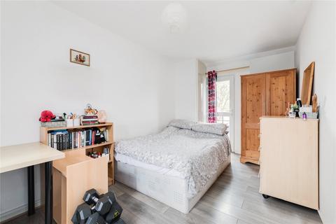 4 bedroom flat for sale - Dunton Road, London