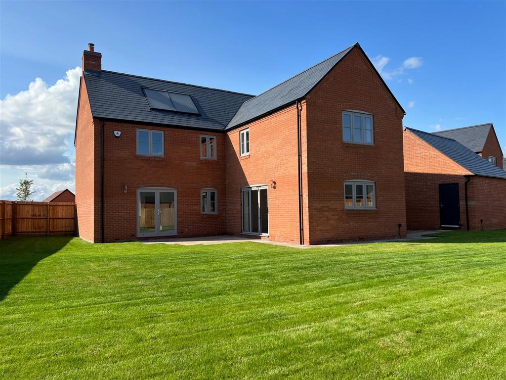 Willoughby House, Nether Broughton 5 bed detached house for sale £649,995
