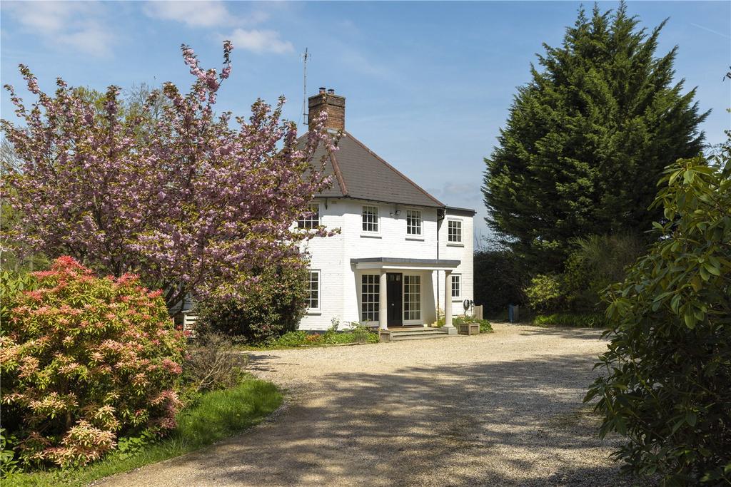 Carbinswood Lane, Woolhampton, Reading, Berkshire, RG7 5 bed detached