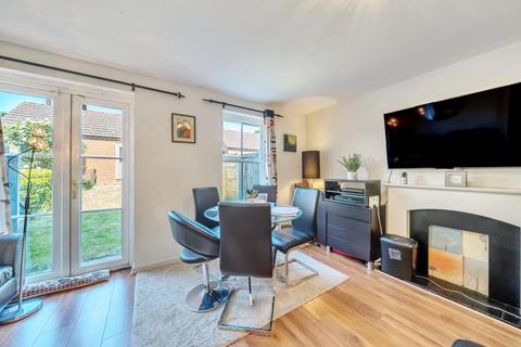 5 Sharman Row, Slough, SL3 7GJ
