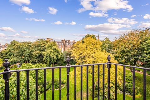 4 bedroom flat to rent, Old Brompton Road, Earls Court, London