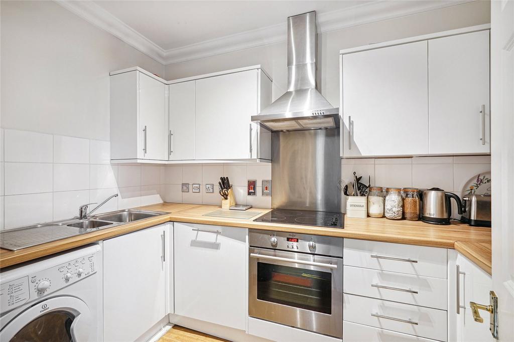 Apartment in London, Royal Borough of Kensington and Chelsea - View 2