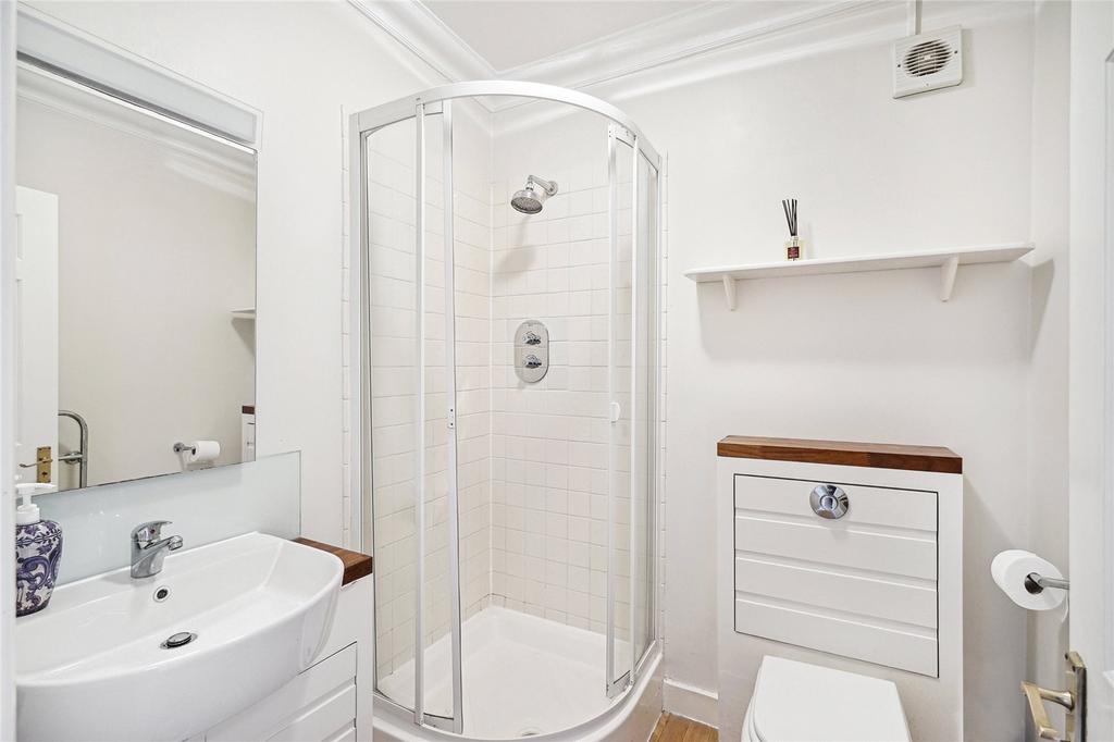 Apartment in London, Royal Borough of Kensington and Chelsea - View 3
